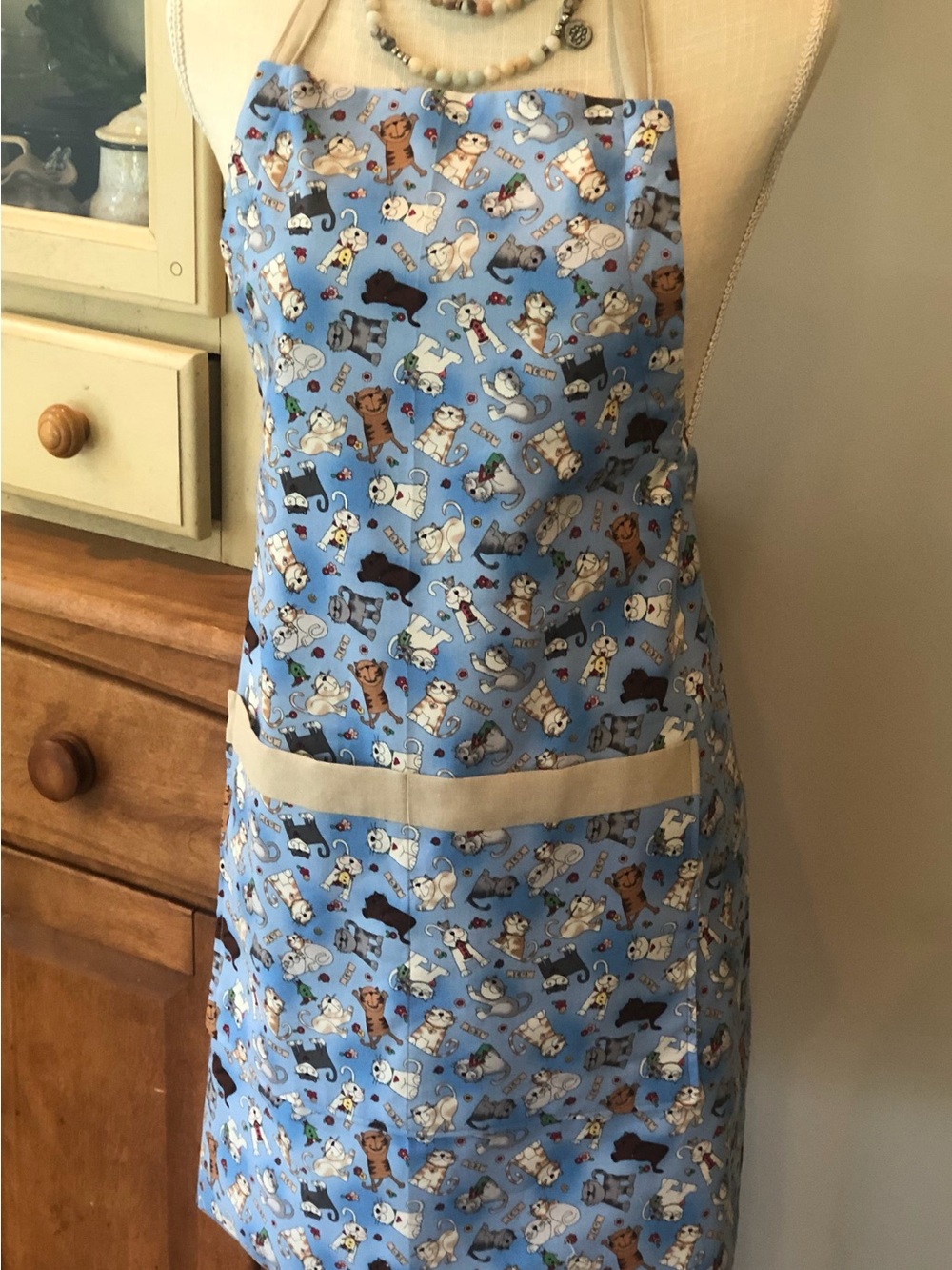 Light Blue Cat-Print Pet Apron with Front Pocket - Unbranded